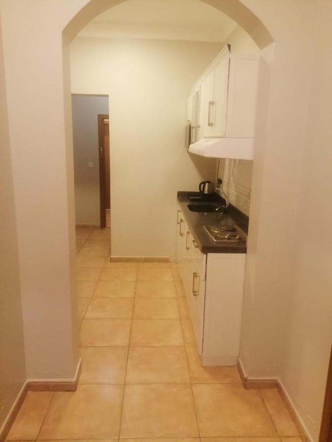 Апарт отель Nozol Al Toot Furnished Units Эр-Рияд Экстерьер фото