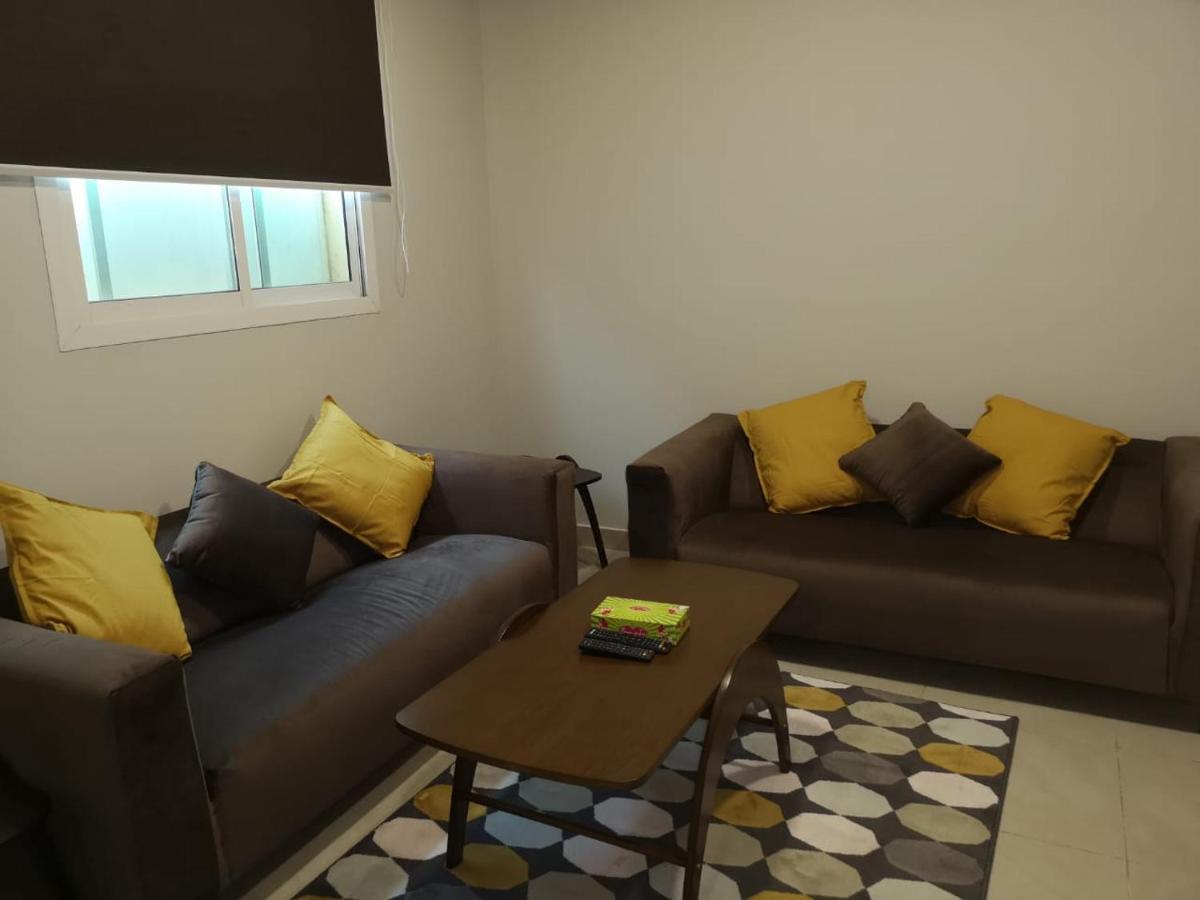 Апарт отель Nozol Al Toot Furnished Units Эр-Рияд Экстерьер фото